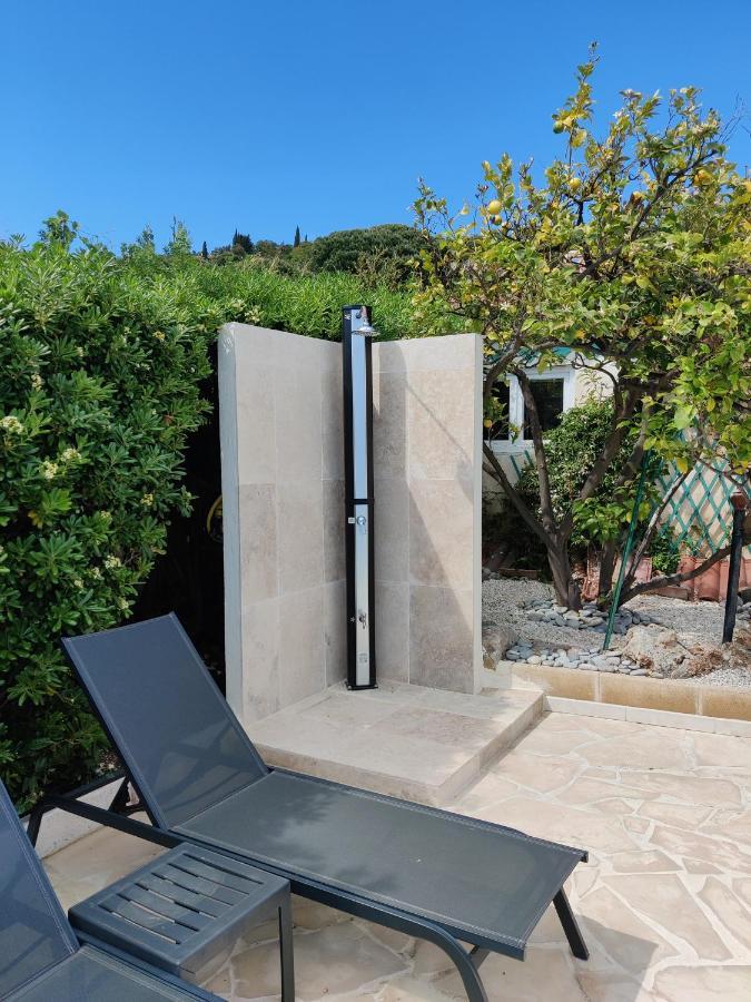 Villa Plein Sud A 900M Du Centre De Cavalaire Sur Mer - Chambre Climatisee - Piscine - Spa- Calme Et Detente Exterior photo